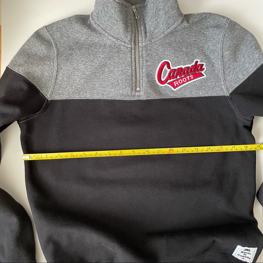 Roots Canada 1/4 Zip Stein Colourblock Sweater - Picture 10 of 12